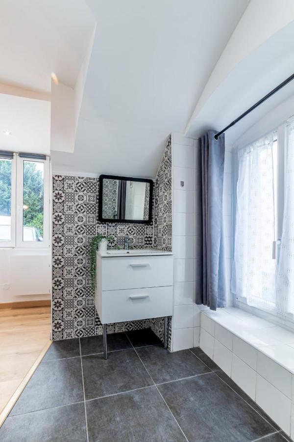 Appart The Parisian Charm Near Disney Thorigny-sur-Marne المظهر الخارجي الصورة
