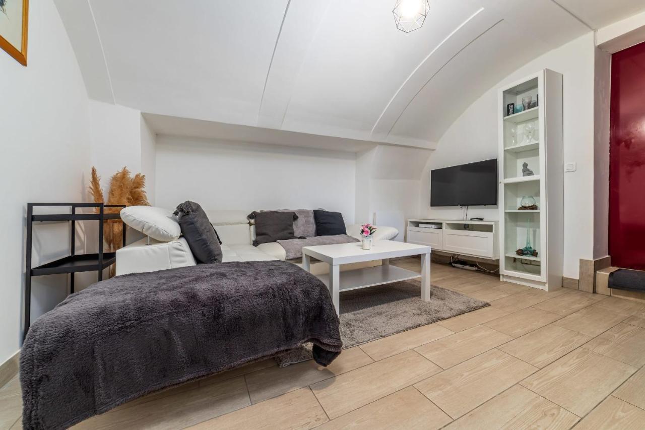 Appart The Parisian Charm Near Disney Thorigny-sur-Marne المظهر الخارجي الصورة